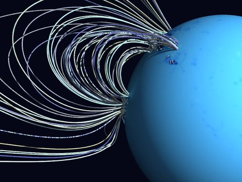 Capture d’écran : lignes de champ magnétique tracées en 3D au-dessus de la surface solaire